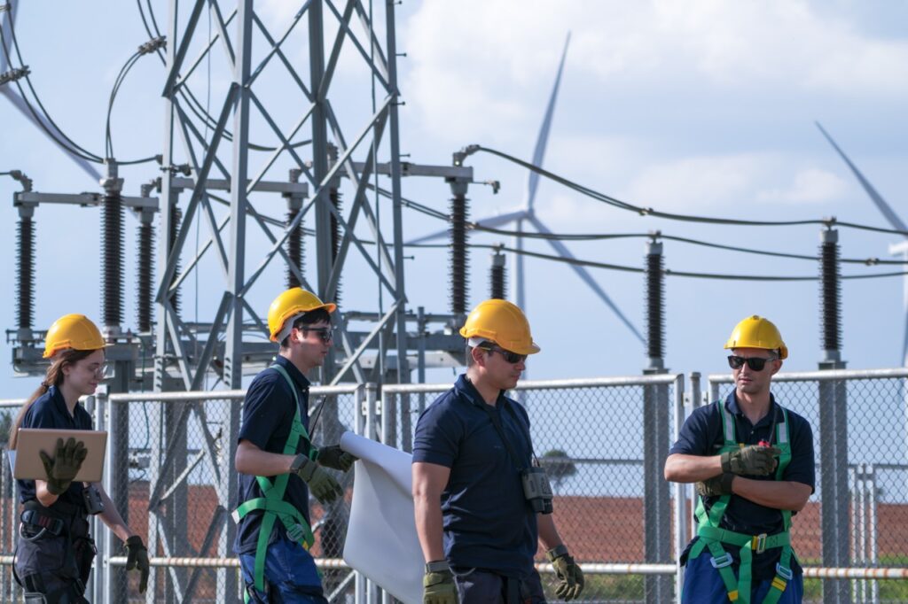 Verplichte bekwaamheidsattesten en opleidingen: bent u als elektrotechnisch bedrijf in orde?
